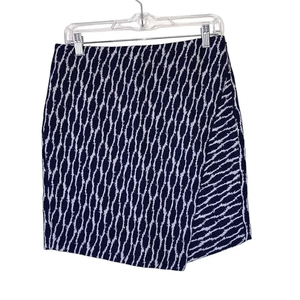 Ann Taylor Loft Asymmetrical Skirt Career Fun Office Size 6 !